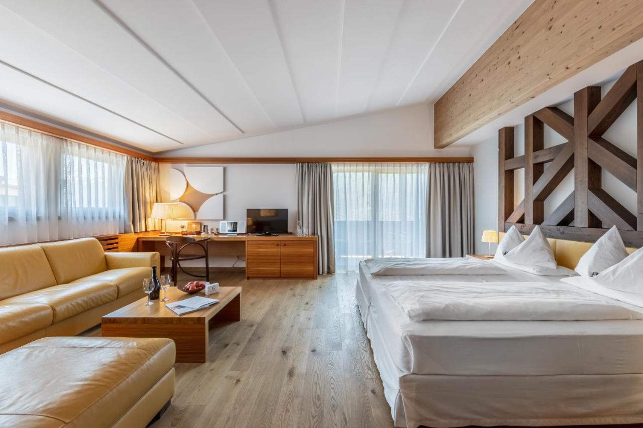 Hotel Garberhof Malles Venosta Esterno foto
