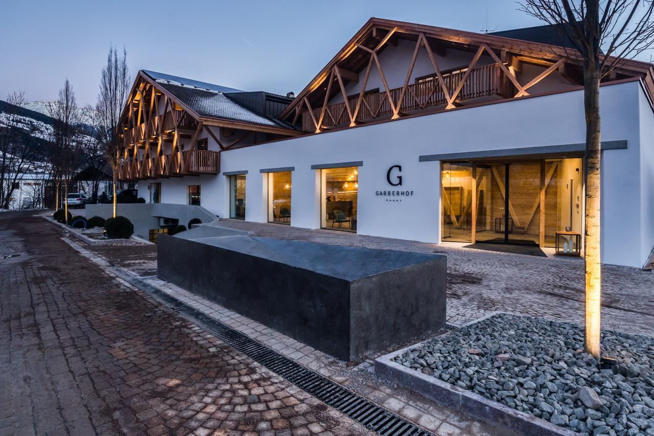 Hotel Garberhof Malles Venosta Esterno foto